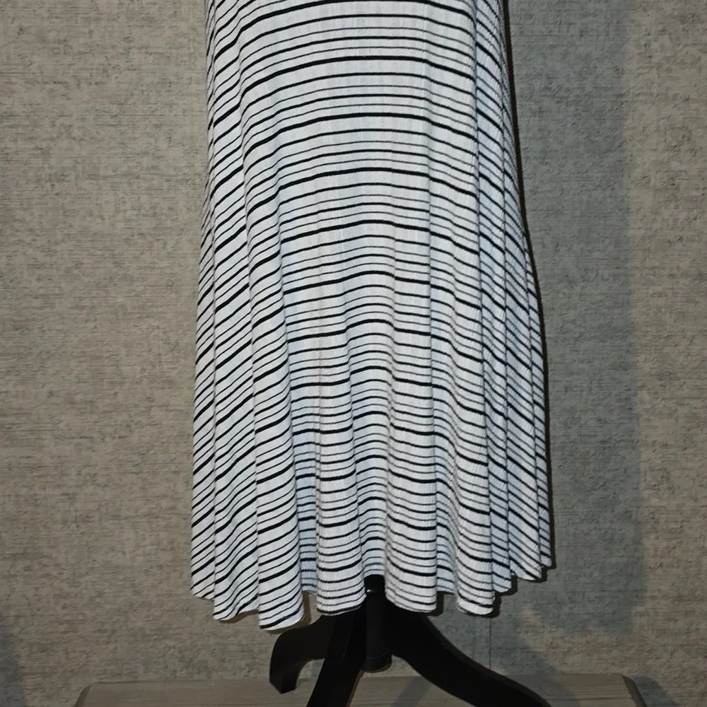 EUC Women's cover up/dress - Picture 3 of 13